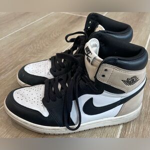 Nike Air Jordan 1 Retro High top size 7